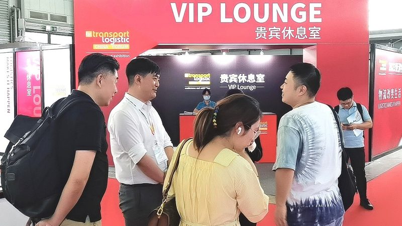 门头招牌防水防晒，如何做到双重保护？**